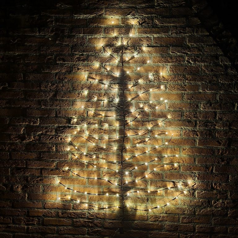 Hang kerstboom voor aan de muur of deur. 120 cm. Huisvolsfeer